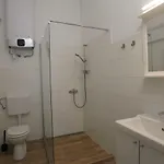 Jokai 19 Vendeghaz