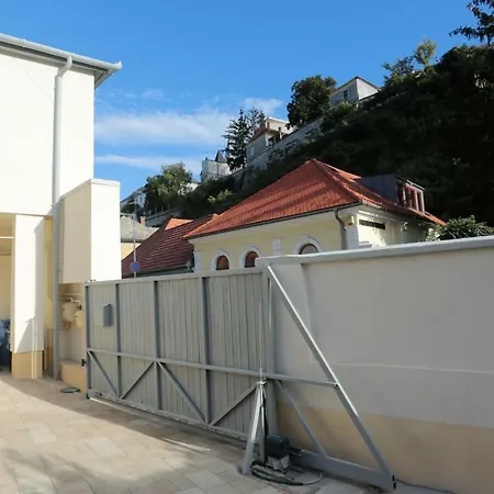 公寓 Jokai 19 Vendeghaz 维斯普雷姆