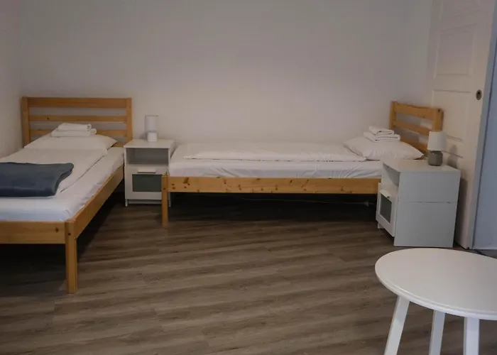 Jokai 19 Vendeghaz Apartment