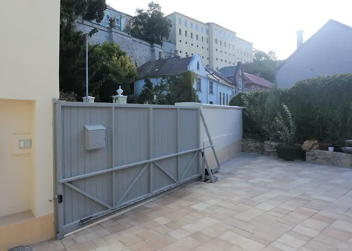 Jokai 19 Vendeghaz Apartment Veszprem